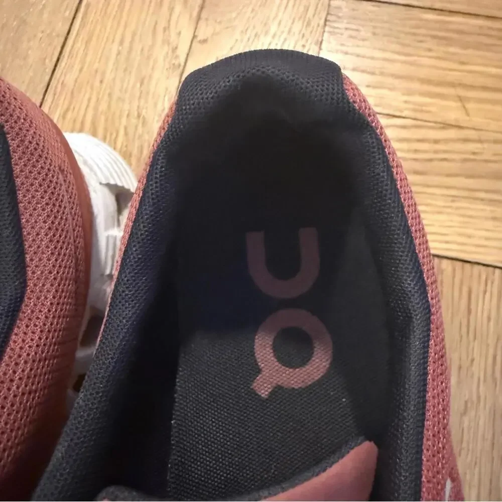 On Running Rust Red Sneakers